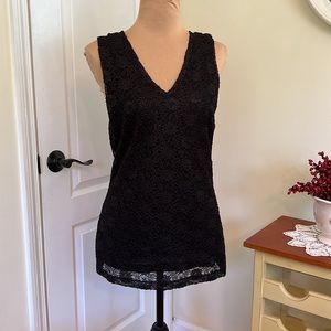 Banana republic V neck black lace shell or camisole  Large